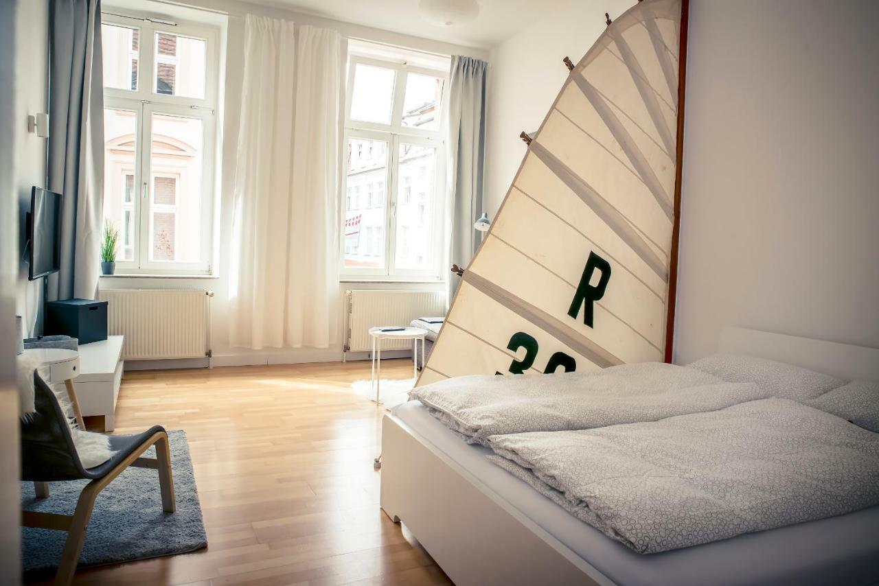 City Apartment *